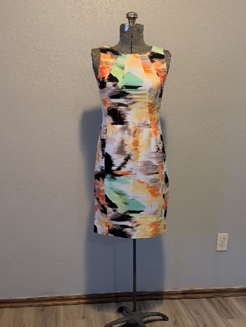 Calvin Klein Multicolor Abstract Print Sheath Dress (Black, Orange, Mint)